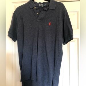 Men’s navy polo.